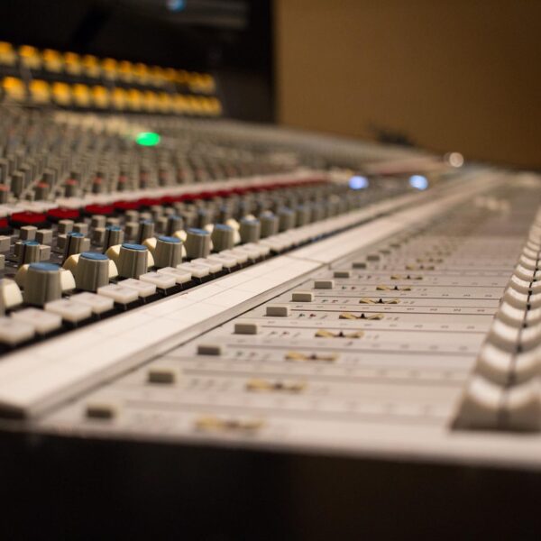 photo-1503841346045-4786815fd222 photo-1503841346045-4786815fd222